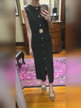 Sleeveless Belted Black Midi Dress with Gold Buttons XS